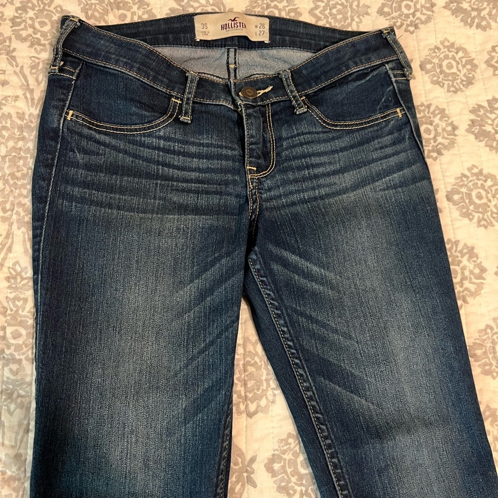 Lowrise Hollister jeans